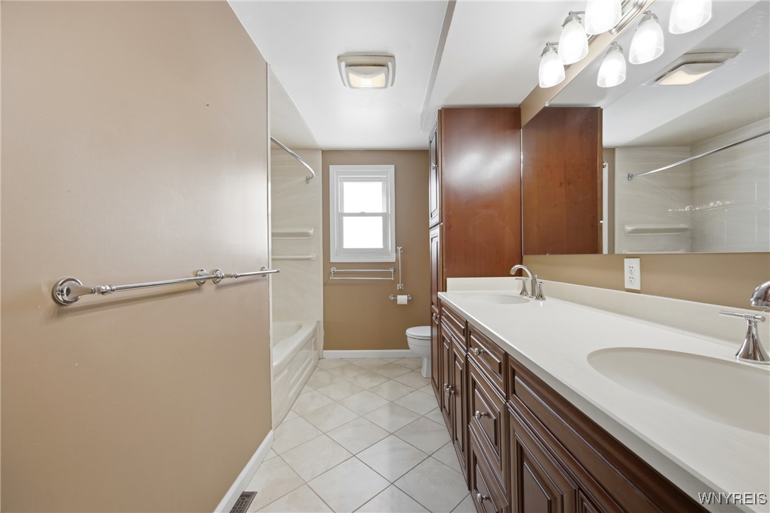 56 Deerchase Road West Seneca, NY 14224 - Photo 32 of 49