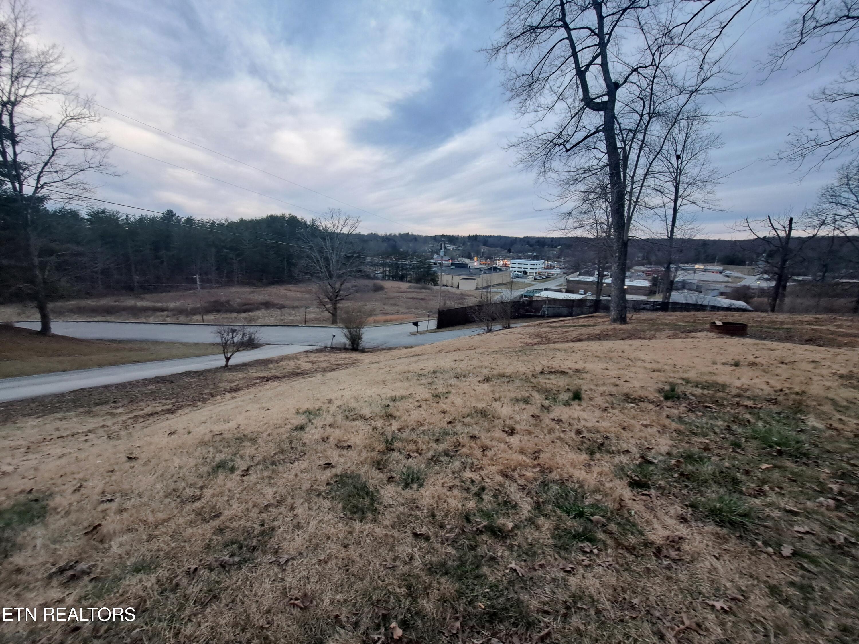 502 Municipal Drive Oneida, TN 37841 - Photo 2 of 42 20240204_180021