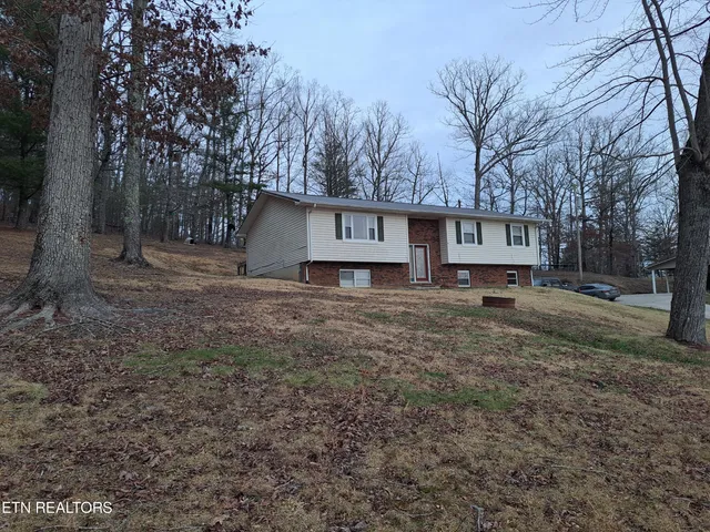 $198,000 | 502 Municipal Drive, Oneida, TN 37841
