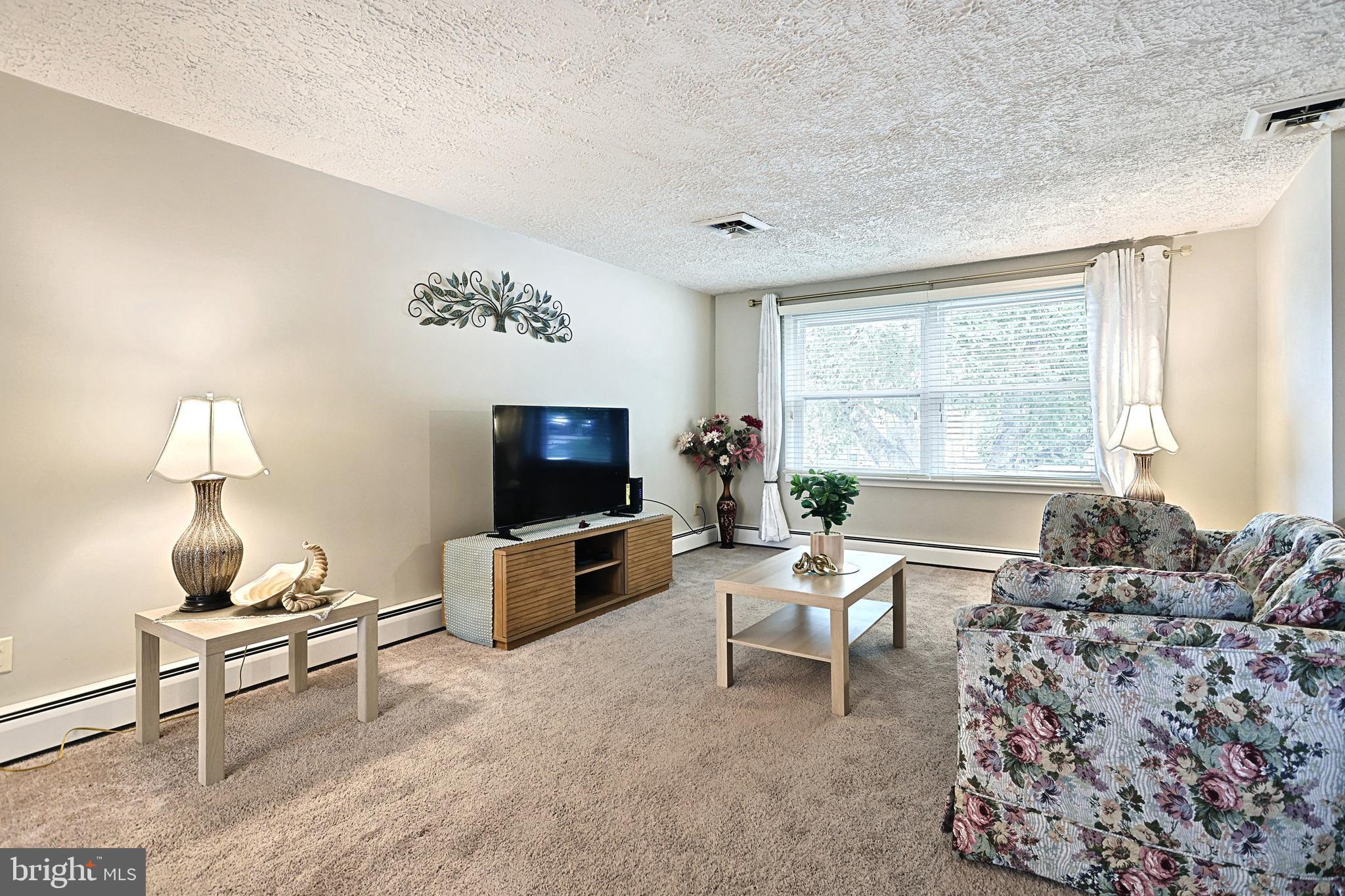 448 Pinehurst Road York, PA 17402 - Photo 7 of 37 Gallery Image 7