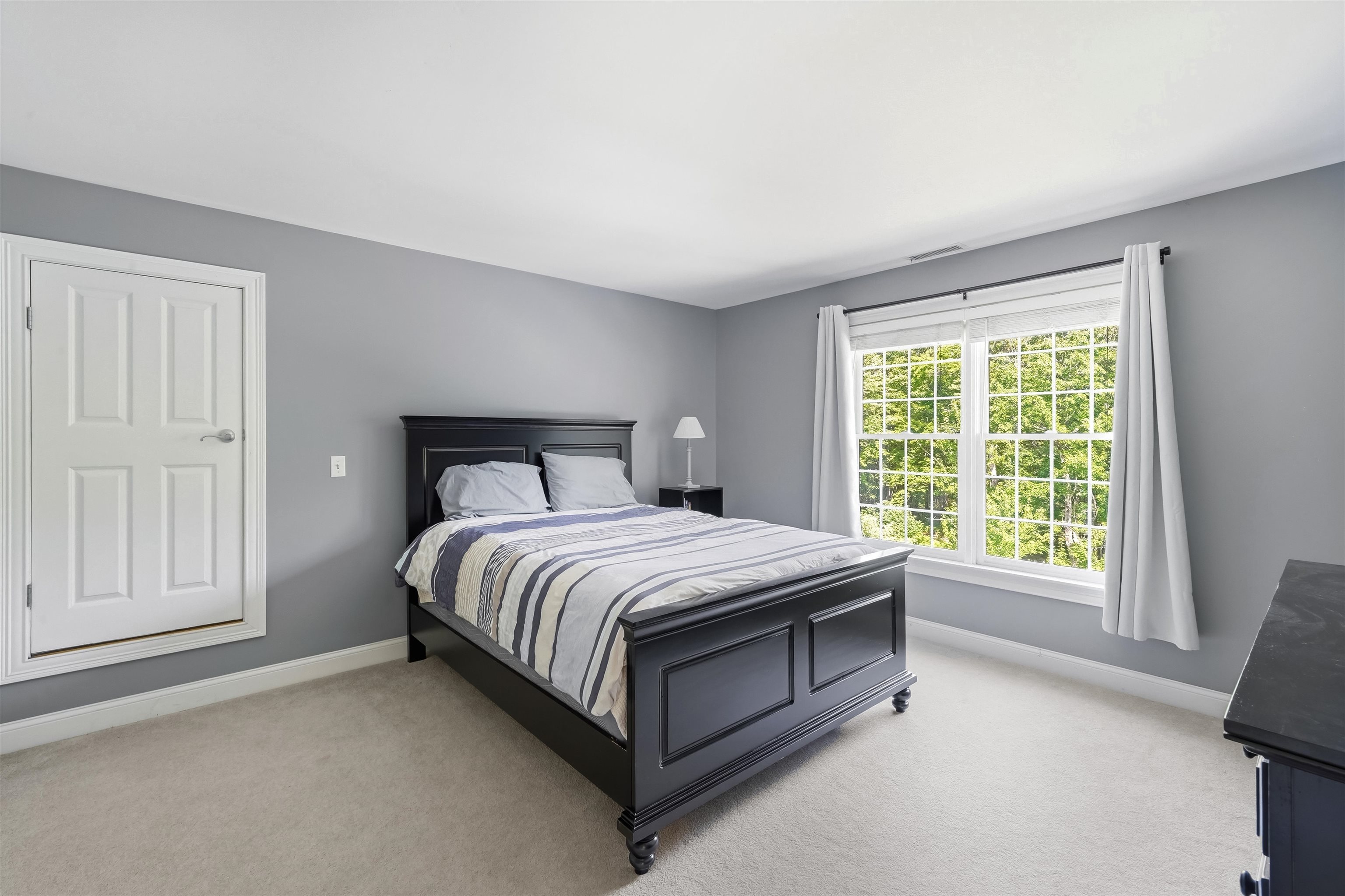 5 Sherwood Road Windham, NH 03087 - Photo 27 of 45