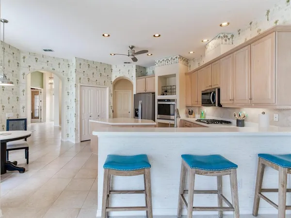 $675,000 | 10228 Estuary Drive, Tampa, FL 33647