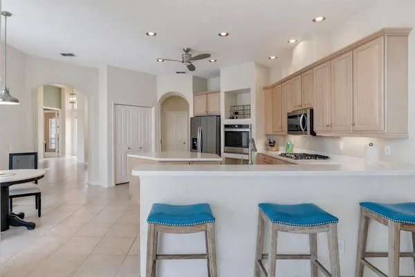 $675,000 | 10228 Estuary Drive, Tampa, FL 33647