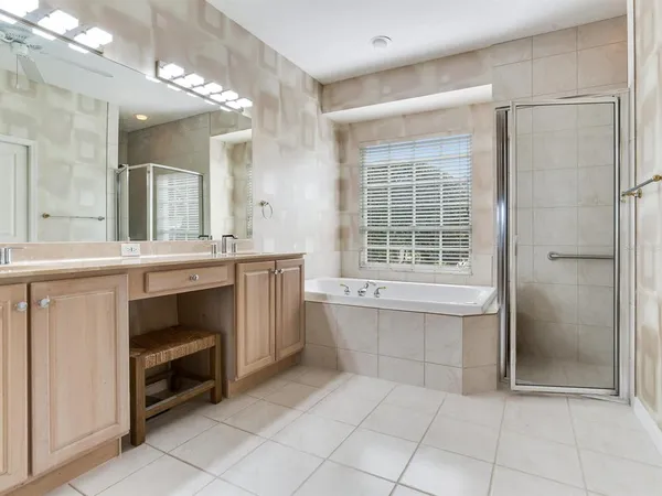 $675,000 | 10228 Estuary Drive, Tampa, FL 33647