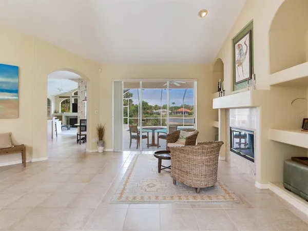 $675,000 | 10228 Estuary Drive, Tampa, FL 33647