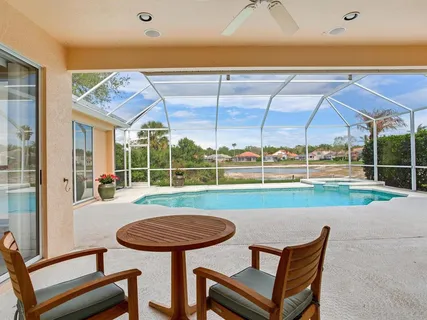 $675,000 | 10228 Estuary Drive, Tampa, FL 33647