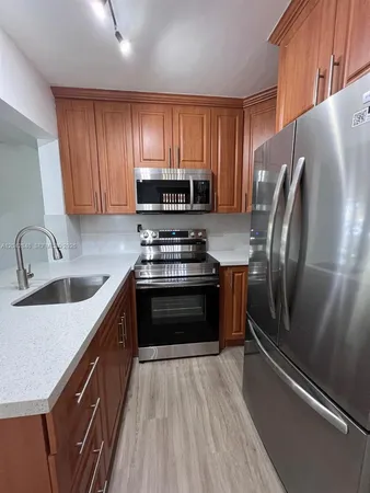 $2,400 | 6455 West 27th Avenue, Unit 1144, Hialeah, FL 33016