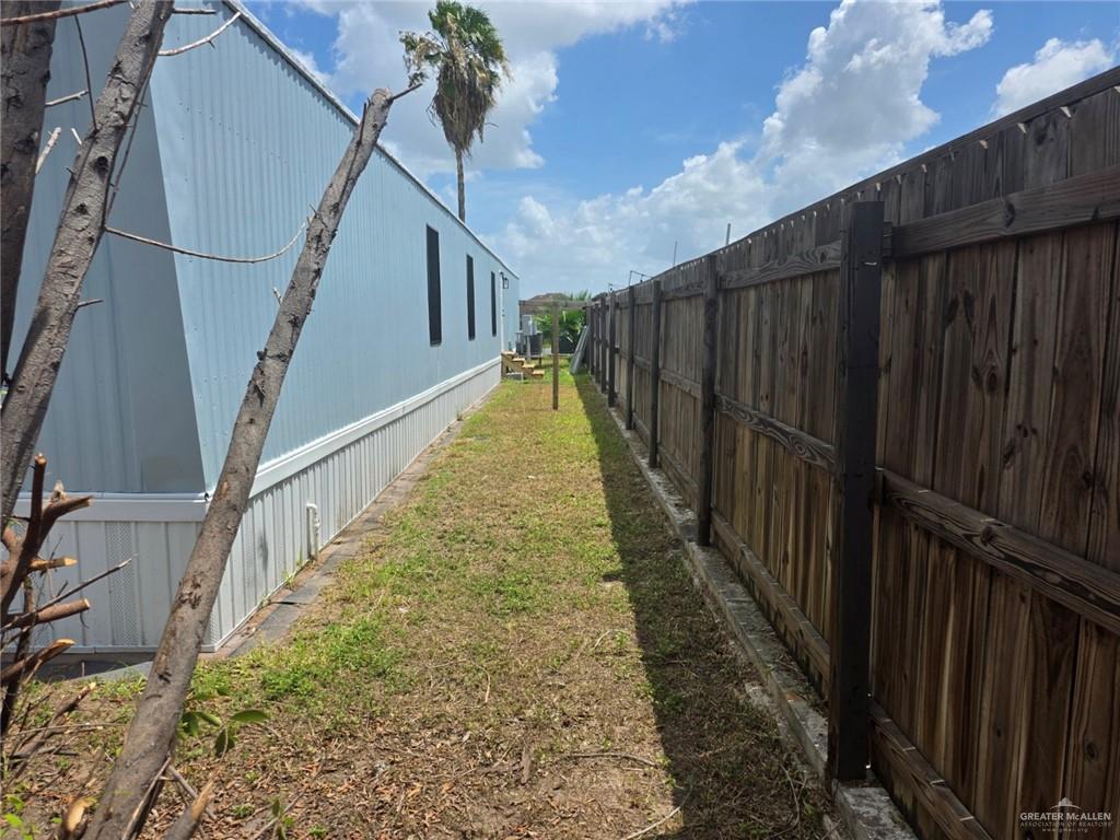 911 West 28th Street Mission, TX 78574 - Photo 23 of 23