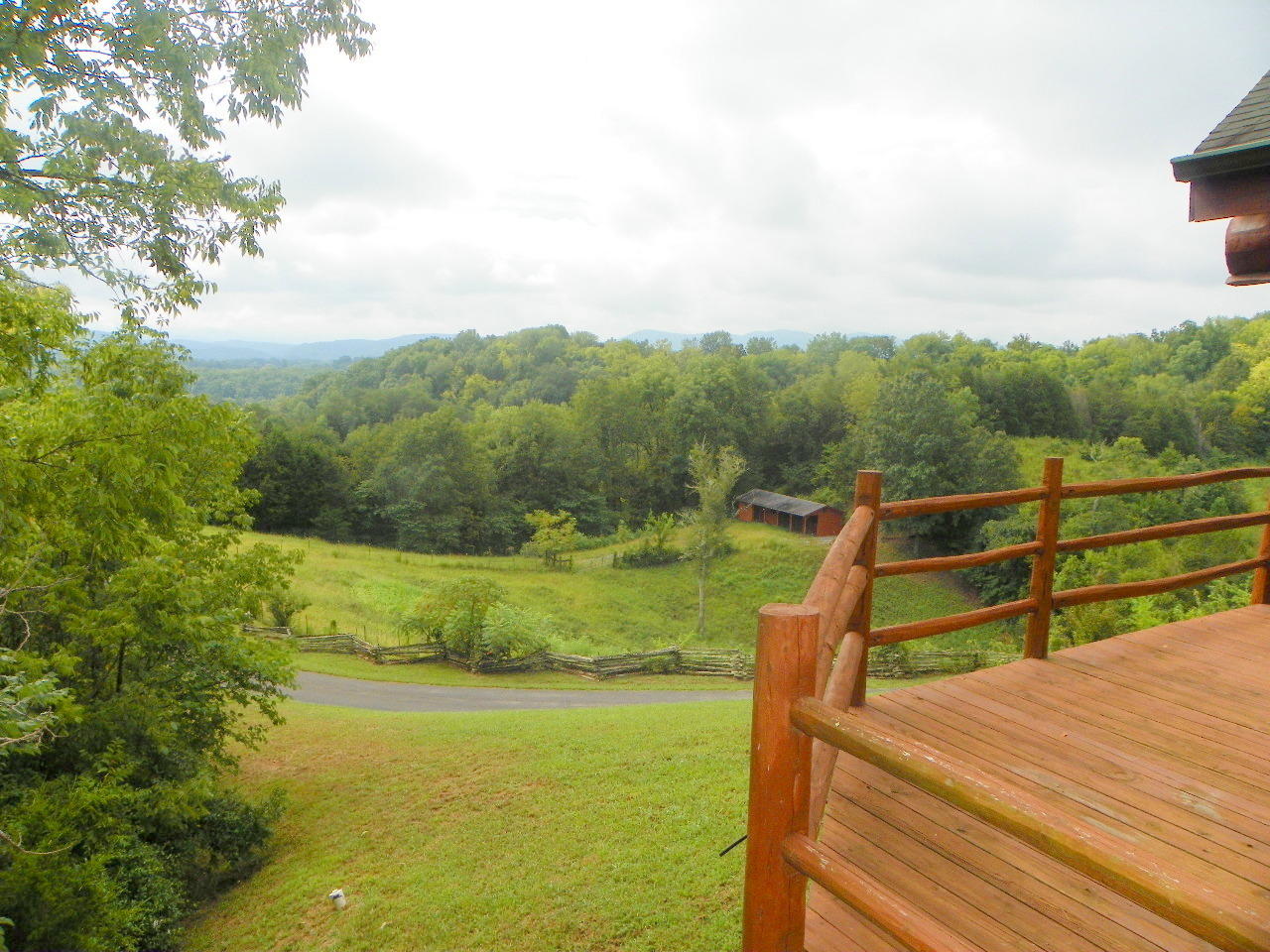 340 Lane Hollow Road Sevierville, TN 37876 - Photo 24 of 36 102_1741