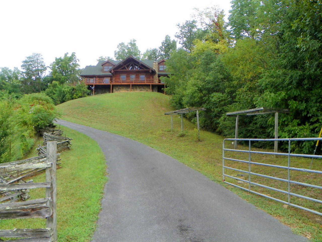 340 Lane Hollow Road Sevierville, TN 37876 - Photo 26 of 36 102_1762