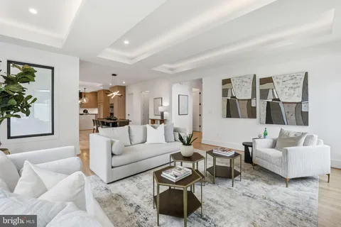 $2,889,000 | 1501 23rd Road South, Arlington, VA 22202