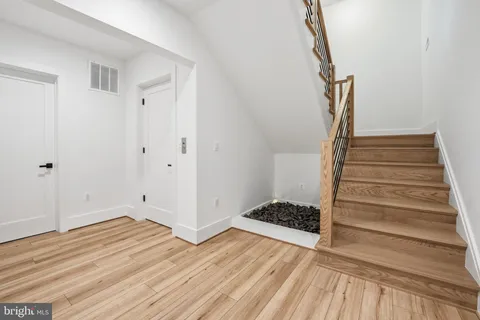 $2,889,000 | 1501 23rd Road South, Arlington, VA 22202