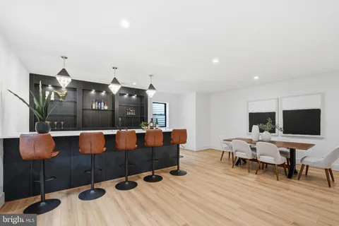 $2,889,000 | 1501 23rd Road South, Arlington, VA 22202