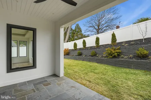 $2,889,000 | 1501 23rd Road South, Arlington, VA 22202