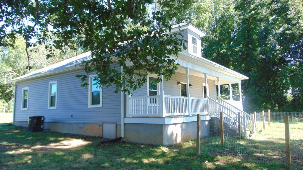 1016 Lacks Town Road Clover, VA 24534 - Photo 34 of 49 Gallery Image 34