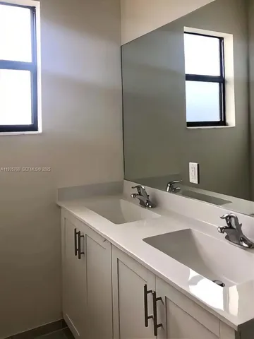 $2,900 | 3276 West 106th Terrace, Unit 3276, Hialeah, FL 33018