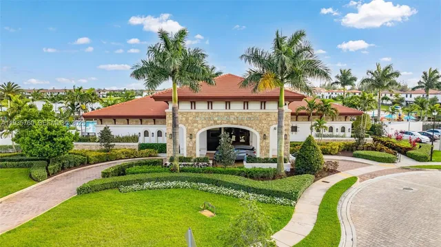 $2,900 | 3276 West 106th Terrace, Unit 3276, Hialeah, FL 33018