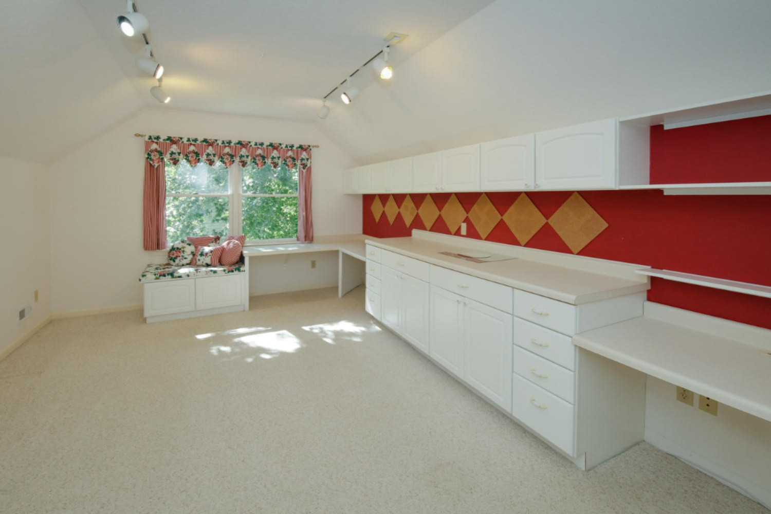 814 Stafford Road Kalamazoo, MI 49006 - Photo 23 of 30 814 Stafford Rd-123