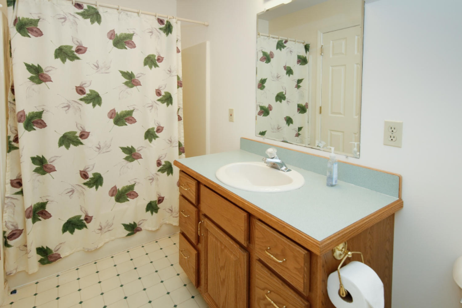 814 Stafford Road Kalamazoo, MI 49006 - Photo 24 of 30 814 Stafford Rd-124