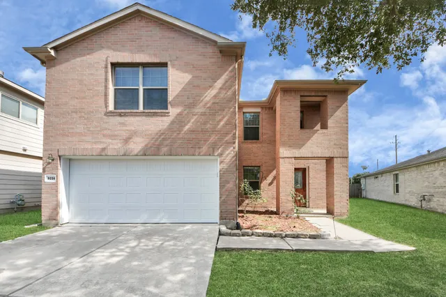 $299,000 | 9226 Kendale Drive, Houston, TX 77083