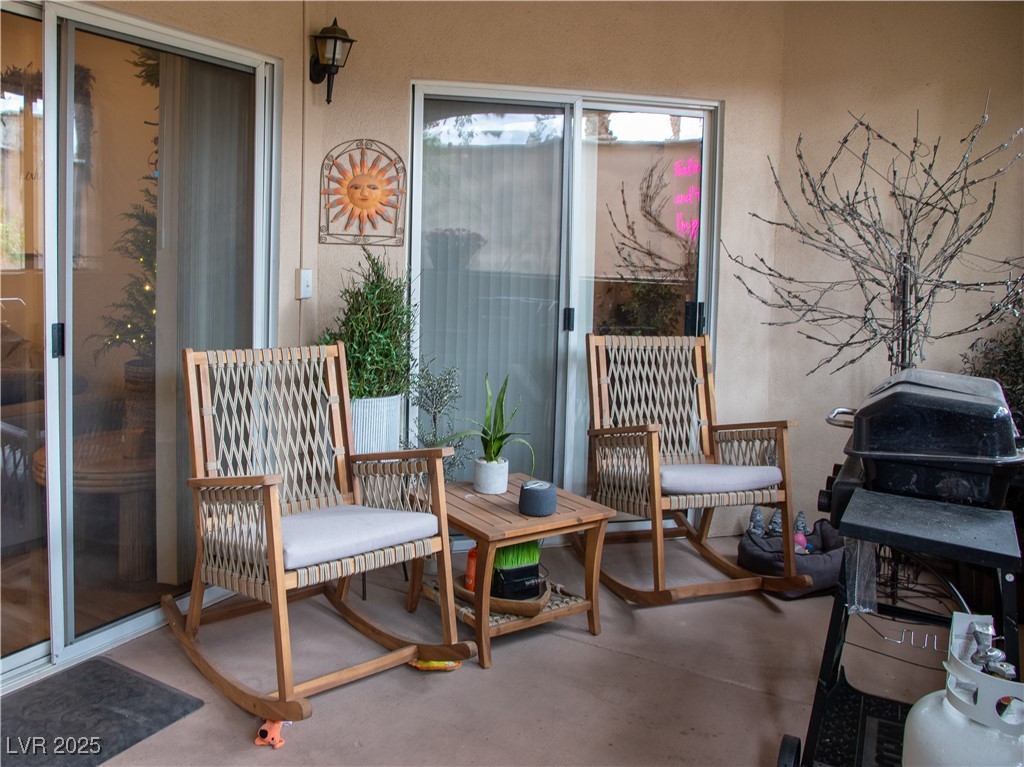 2050 West Warm Springs Road, Unit 411 Henderson, NV 89014 - Photo 12 of 30 View of patio