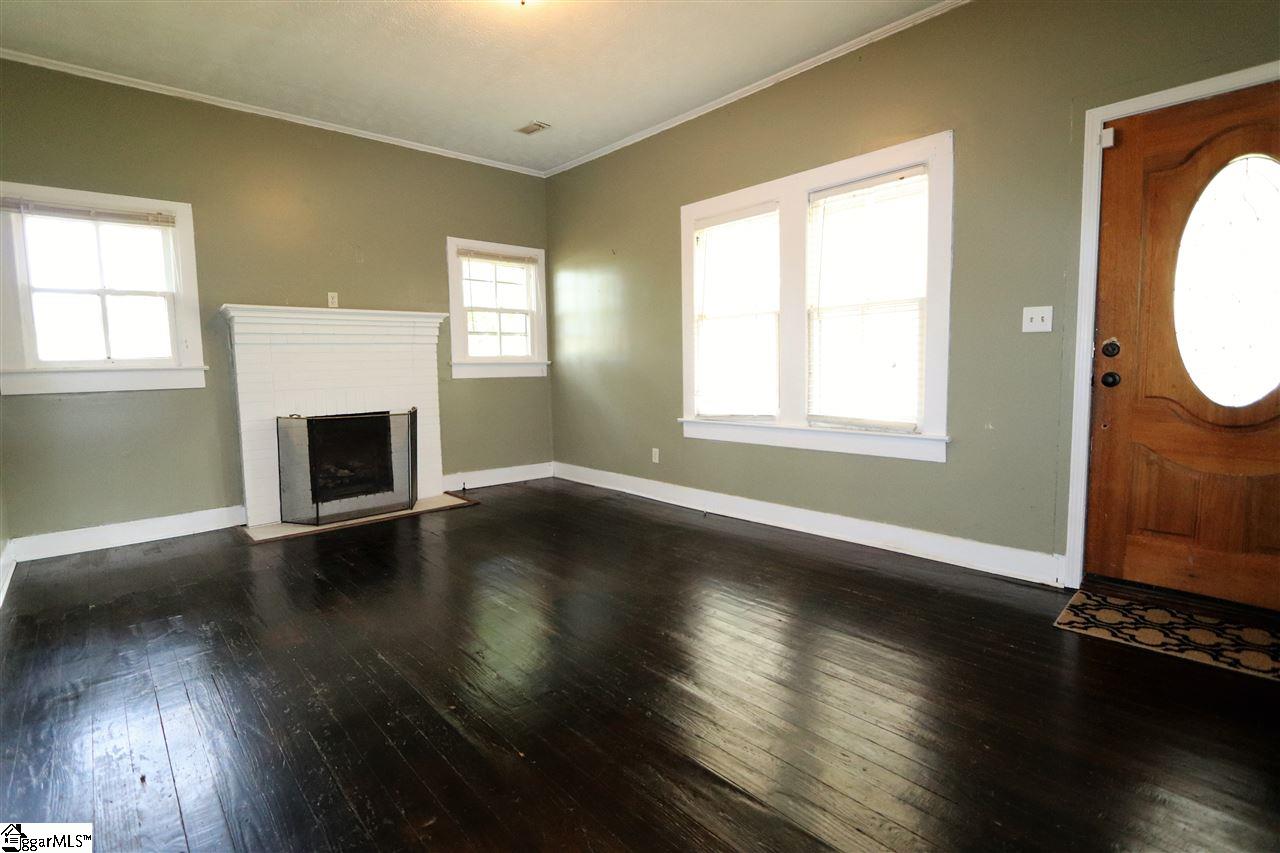 200 Lions Club Road Greenville, SC 29617 - Photo 11 of 23 Gallery Image 11