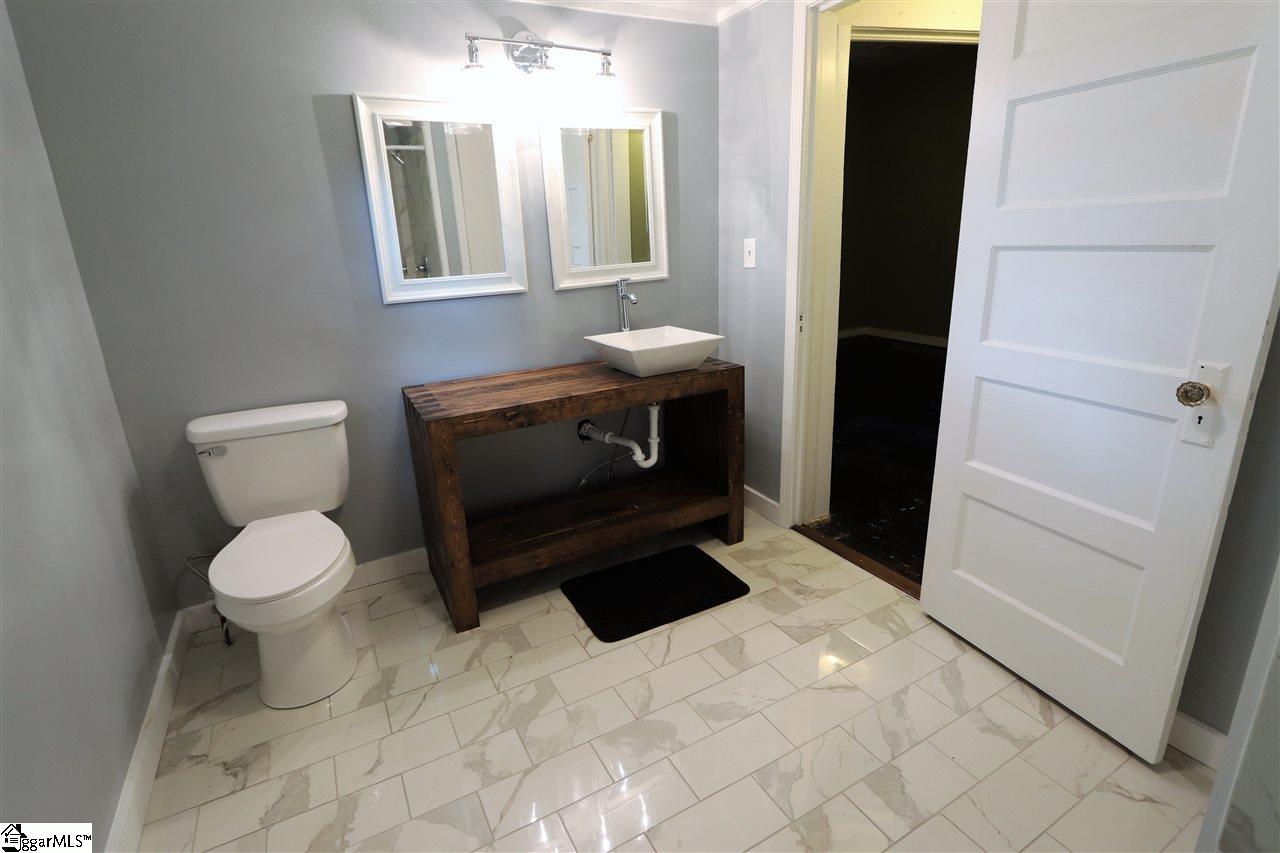 200 Lions Club Road Greenville, SC 29617 - Photo 17 of 23 Gallery Image 17