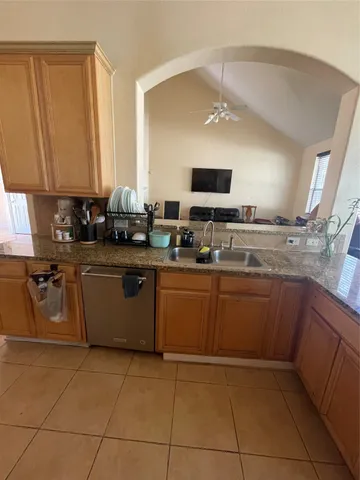 $2,650 | 26864 Calgary Pointe Drive, Kingwood, TX 77339