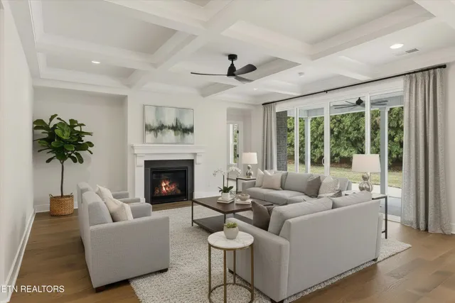 $999,900 | 8159 Nubbin Ridge Road, Knoxville, TN 37919