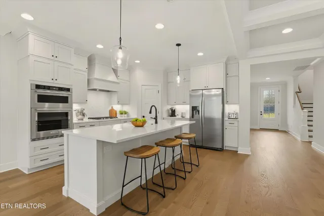 $999,900 | 8159 Nubbin Ridge Road, Knoxville, TN 37919