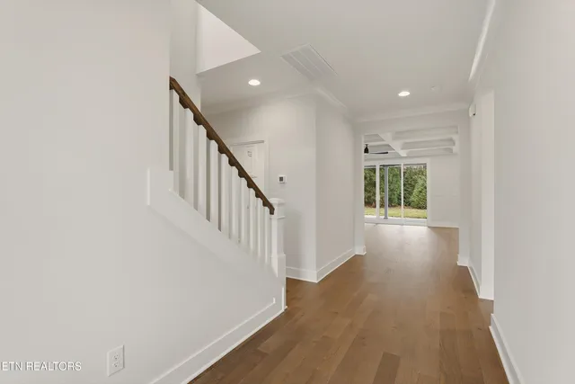 $999,900 | 8159 Nubbin Ridge Road, Knoxville, TN 37919