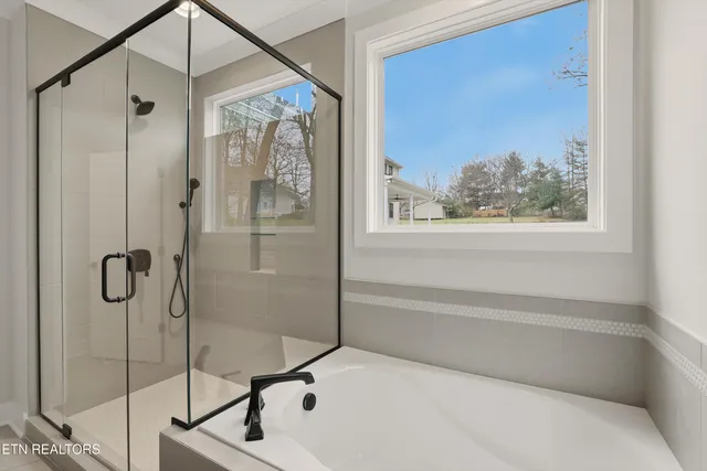 $999,900 | 8159 Nubbin Ridge Road, Knoxville, TN 37919