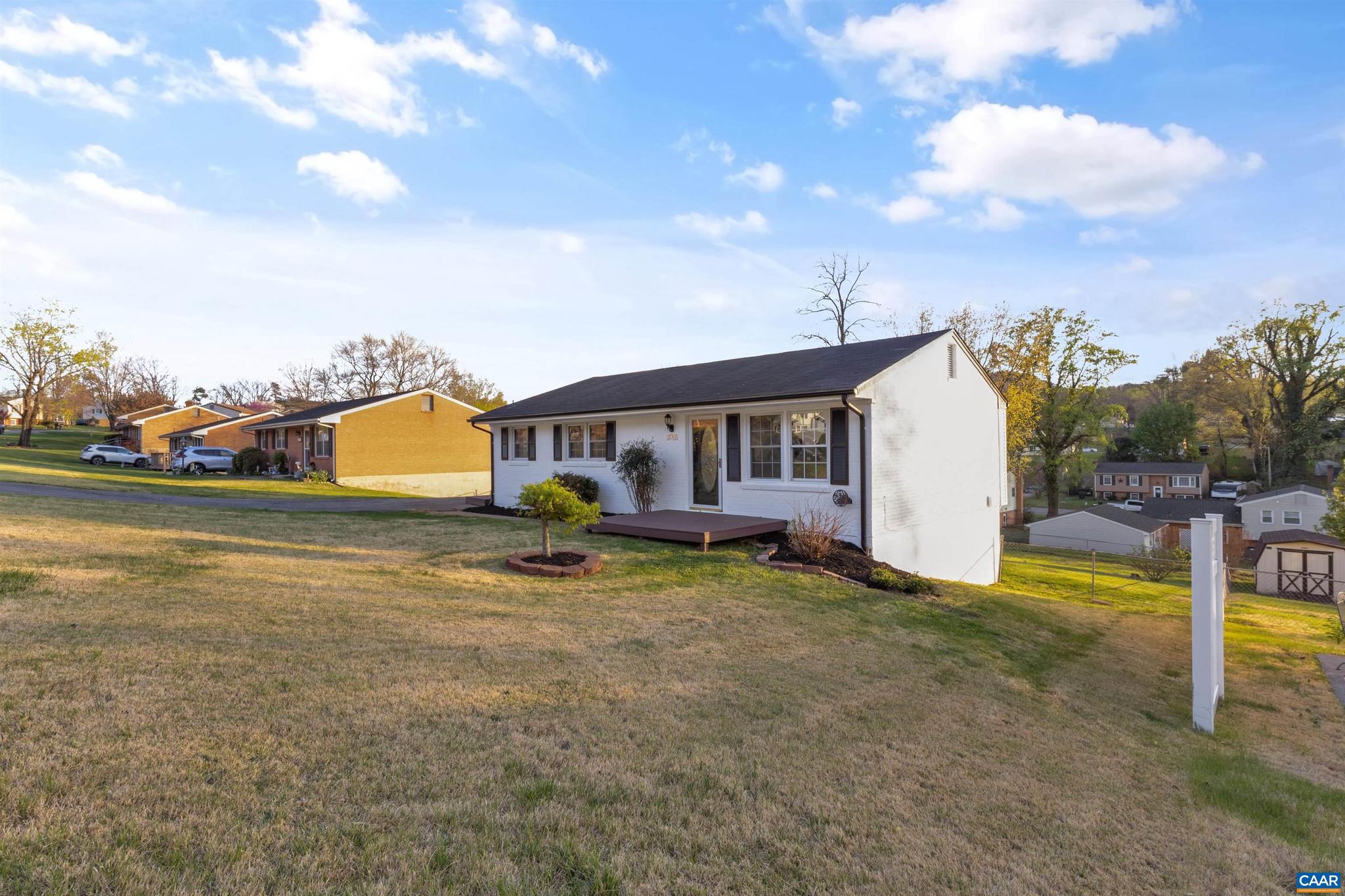 3053 Woodway Road Roanoke, VA 24014 - Photo 3 of 33 a view of a house with backyard and sitting area