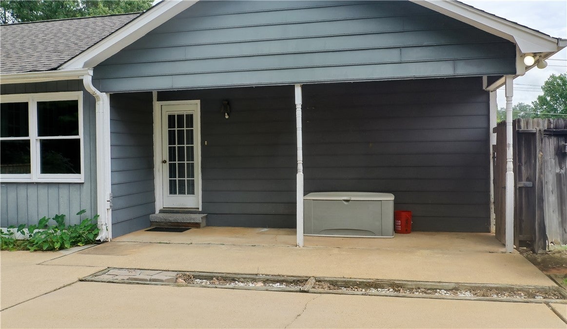 1812 Oak Bowery Road Opelika, AL 36801 - Photo 5 of 32 Gallery Image 5