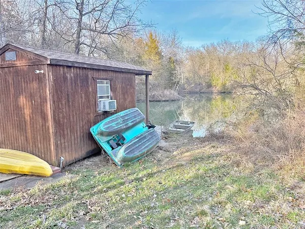 $559,900 | 456 Northwest 161 Road, Clinton, MO 64735