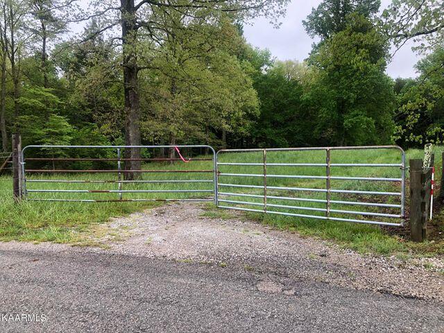 184 Old Wilder Road Grimsley, TN 38565 - Photo 21 of 34 more gate2