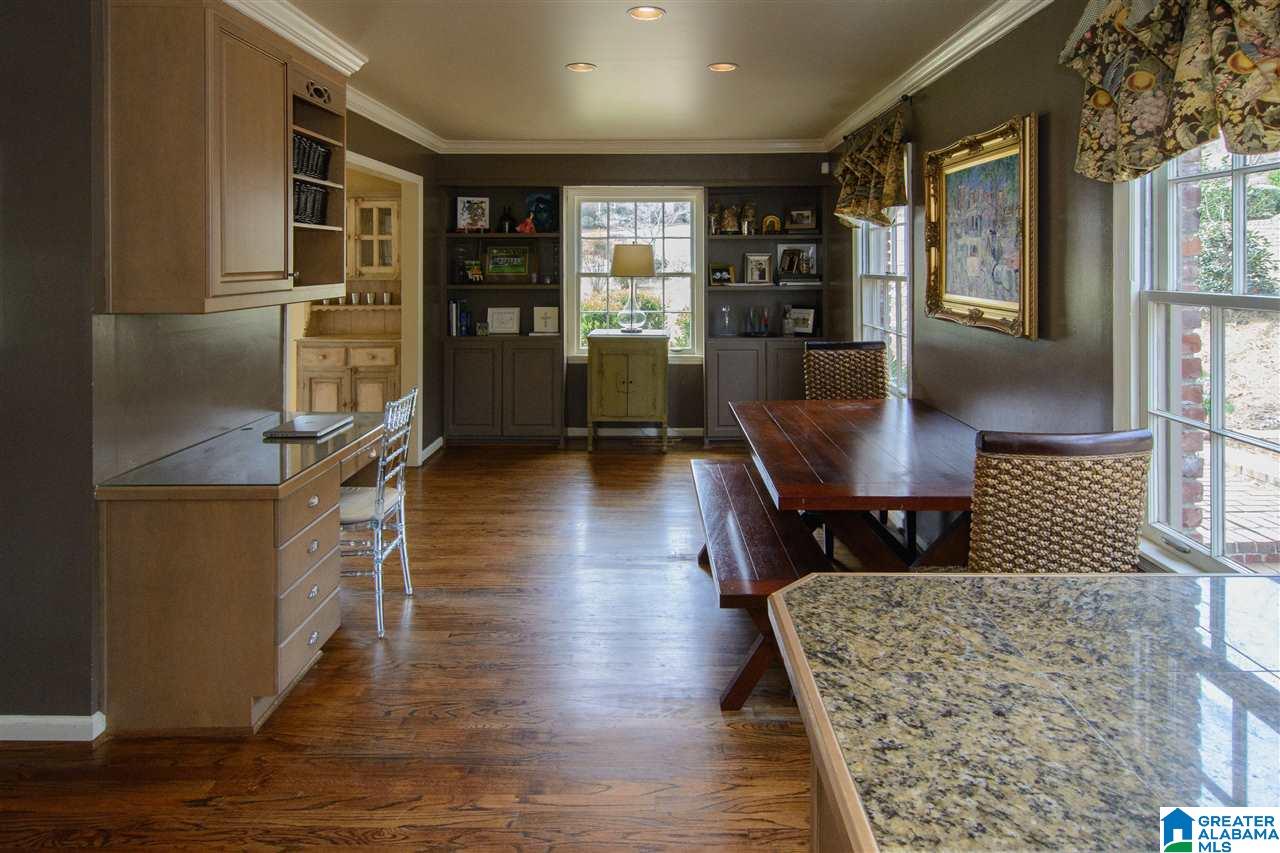 3757 Forest Run Road Birmingham, AL 35223 - Photo 6 of 32 Gallery Image 6