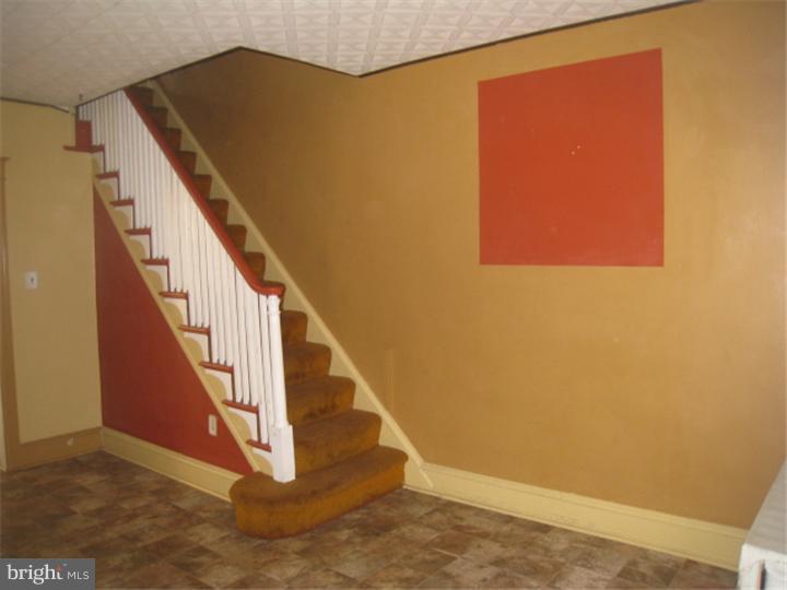 4722 Rorer Street Philadelphia, PA 19120 - Photo 6 of 8 Living Room