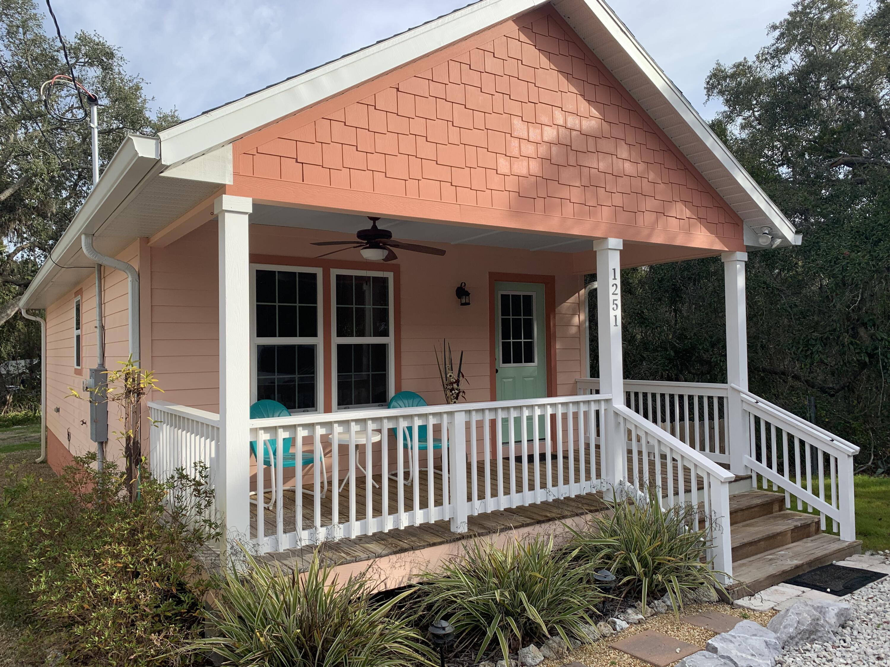 1251 Shell Crest Avenue Cedar Key, FL 32625 - Photo 1 of 1 Front of Home