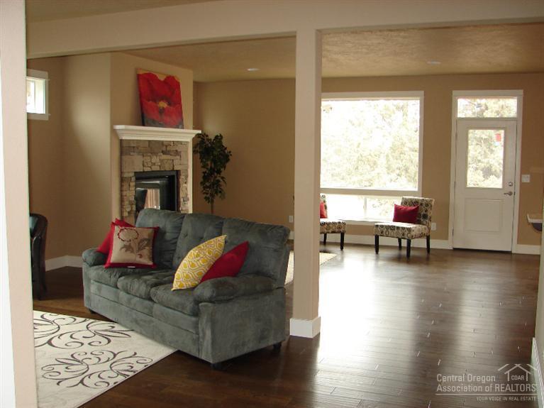 20879 Northeast Rorick Drive Bend, OR 97701 - Photo 7 of 25 Additional Photo