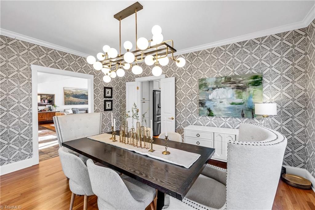 7042 Brookbank Road Summerfield, NC 27358 - Photo 8 of 50 Designer dining room!