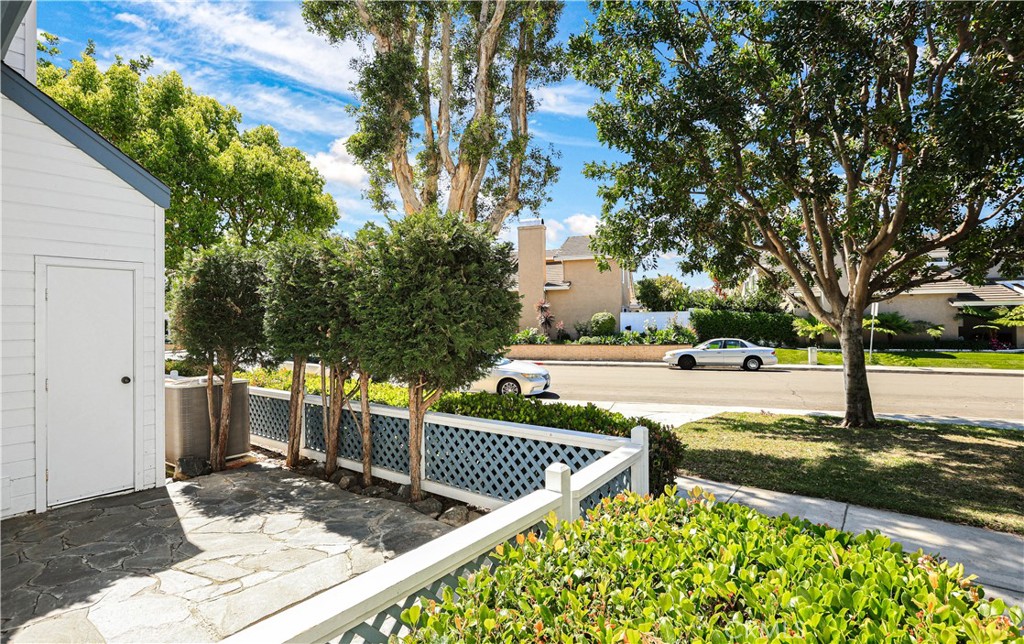 446 Fallingstar Irvine, CA 92614 - Photo 30 of 51