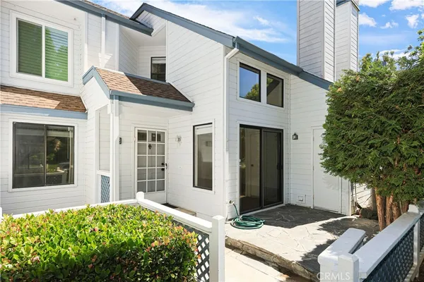 $848,000 | 446 Fallingstar, Irvine, CA 92614