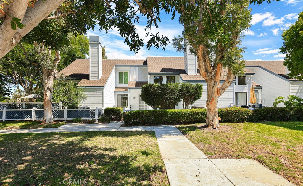 446 Fallingstar Irvine, CA 92614 - Photo 34 of 51