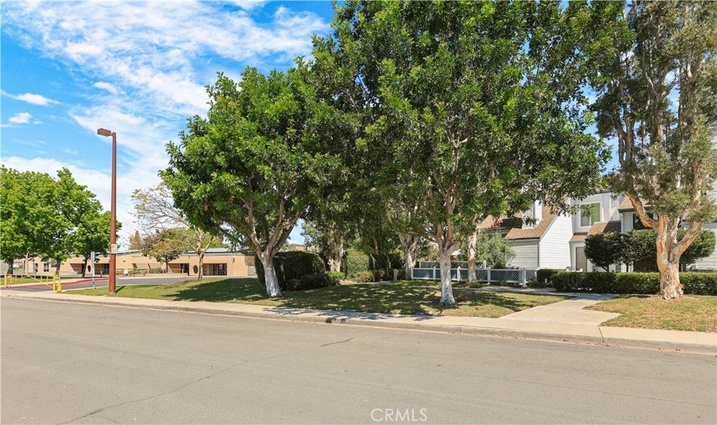 446 Fallingstar Irvine, CA 92614 - Photo 36 of 51