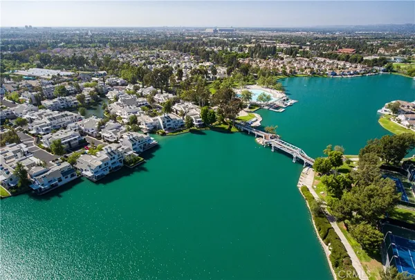 $848,000 | 446 Fallingstar, Irvine, CA 92614