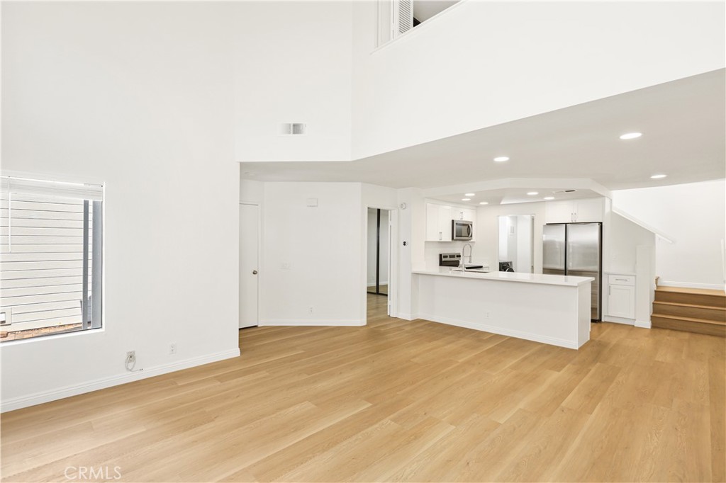 446 Fallingstar Irvine, CA 92614 - Photo 7 of 51