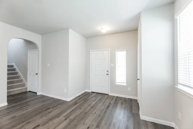 $2,050 | 4906 Yello Ginko Trail, Spring, TX 77373