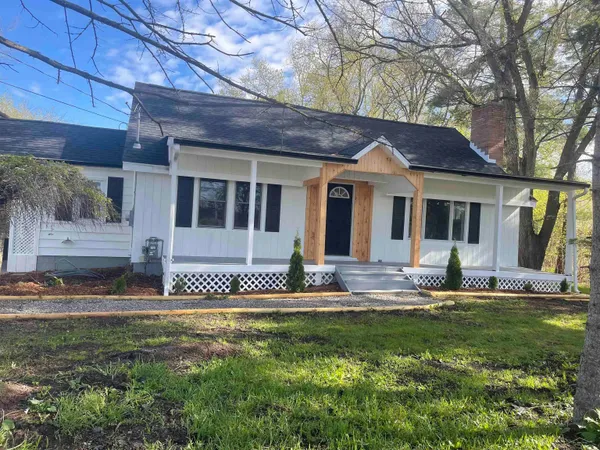$219,900 | 1329 East Isabella Road, Midland, MI 48640