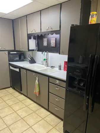 $154,900 | 107 West Walnut Avenue, Arkansas City, KS 67005